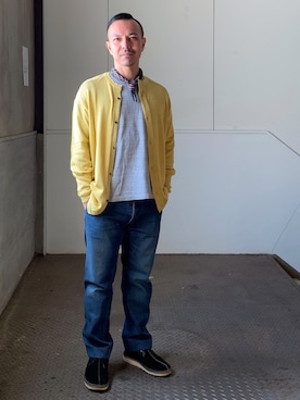 「VISVIM（ビズビム）のアイテム（デニムパンツ）」を使った、初珠さん（メンズ・167cm）の秋コーディネート