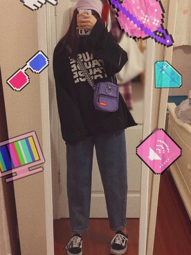 「VANS（バンズ）のアイテム（スニーカー、ブラック系）」を使った、wyydddddさん（レディース）の夏コーディネート