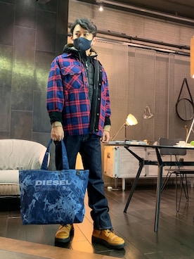 「DIESEL（ディーゼル）のアイテム（その他アウター）」を使った、Takahiko Taoさん（メンズ・172cm）の秋コーディネート