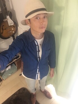 「FRUIT OF THE LOOM（フルーツオブザルーム）のアイテム（Tシャツ/カットソー、ベージュ系）」を使った、ミツヒロさん（メンズ・170cm）の春コーディネート