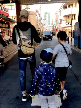 「APCのアイテム（デニムパンツ、ブルー系）」を使った、papamama99さん（メンズ・181cm）の秋コーディネート