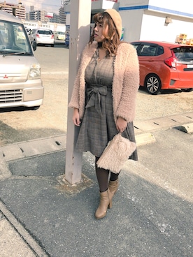 「R（アール）のアイテム」を使った、MOLAさん（レディース・164cm）の秋コーディネート