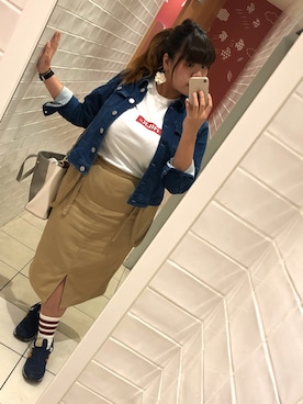 「MILKFED.」｜「アイテム（デニムジャケット）」を使った、MOLAさん（レディース・164cm）の春コーディネート