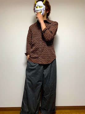「古着のアイテム（Tシャツ/カットソー、ブラウン系）」を使った、古着の白鬼さん（メンズ・168cm）の春コーディネート