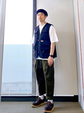 「BEN DAVIS（ベンデイビス）のアイテム（ベスト）」を使った、圭さん（メンズ・166cm）の春コーディネート
