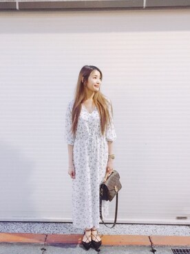 「ALDO（アルド）のアイテム（バレエシューズ）」を使った、果果さん（レディース・164cm）の秋コーディネート