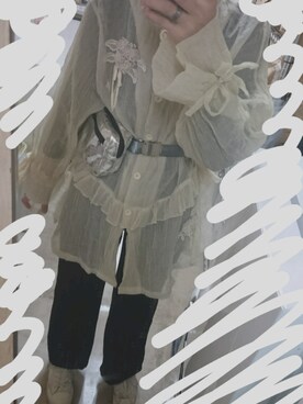 「アイテム（ボディバッグ/ウエストポーチ、シルバー系）」を使った、華捺さん（レディース・160cm）の秋コーディネート