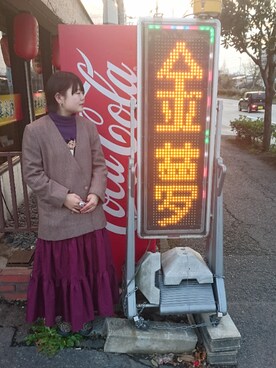 「ティアードスカート」｜「アイテム（スリッポン）」を使った、華捺さん（レディース・160cm）の冬コーディネート