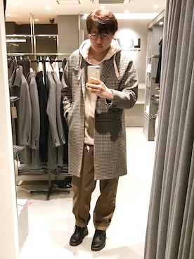 「HAMNETT（ハムネット）のアイテム（パーカー）」を使った、ジュンさん（メンズ・177cm）の冬コーディネート