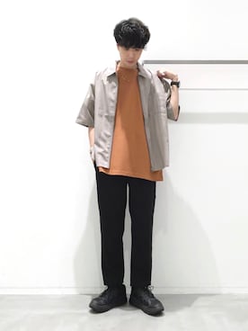 「LAKOLE（ラコレ）のドヅメBIG-Tシャツ / LAKOLE（Tシャツ/カットソー、オレンジ系）」を使った、KYOさん（メンズ・180cm）の夏コーディネート