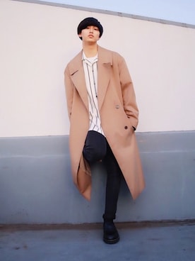 「no brand（ノーブランド）のアイテム（トレンチコート）」を使った、中岡 圭さん（メンズ・168cm）の冬コーディネート