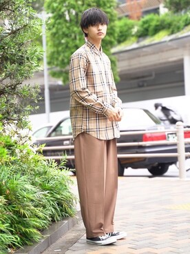 「CONVERSE（コンバース）のCONVERSE コンバース オール スター オックス / ALL STAR OX(BLACK) 32160321（スニーカー）」を使った、中岡 圭さん（メンズ・168cm・20代）の春コーディネート