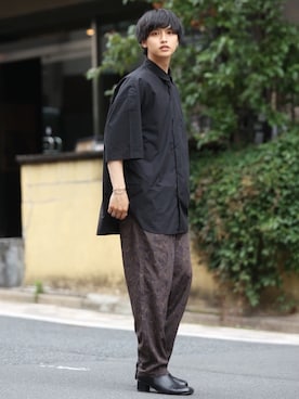 「SILVER BULLET（シルバーバレット）のアイテム（シューズ）」を使った、中岡 圭さん（メンズ・168cm）の春コーディネート