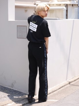 「PBLIM（ページボーイリム）のアイテム（Tシャツ/カットソー）」を使った、中岡 圭さん（メンズ・168cm）の夏コーディネート