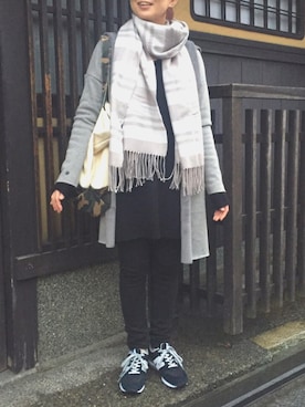 「UNIQLO（ユニクロ）のWOMEN レギンスパンツ（その他パンツ、ブラック系）」を使った、Mさん（レディース・156cm）の冬コーディネート