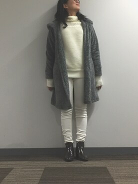 「GU（ジーユー）のアイテム（ジャケット/アウター、グレー系）」を使った、Mさん（レディース・156cm）の冬コーディネート
