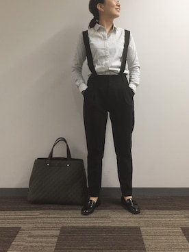 「GU（ジーユー）のアイテム（サロペット/オーバーオール、ブラック系）」を使った、Mさん（レディース・156cm）の春コーディネート