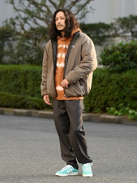 「MACOBER（マコバ）のアイテム（パンツ）」を使った、鈴木さん（メンズ・171cm）の冬コーディネート