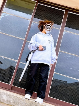 「stussy」｜「アイテム（チノパンツ）」を使った、moti。さん（レディース・157cm）の春コーディネート