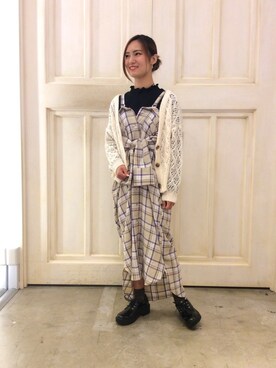 「AS KNOW AS PINKY（アズノゥアズピンキー）のアイテム（シャツワンピース）」を使った、莉奈さん（レディース・155cm）の秋コーディネート