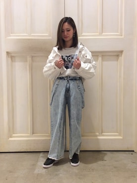 「AS KNOW AS PINKY（アズノゥアズピンキー）のアイテム（デニムジャケット）」を使った、莉奈さん（レディース・155cm）の冬コーディネート
