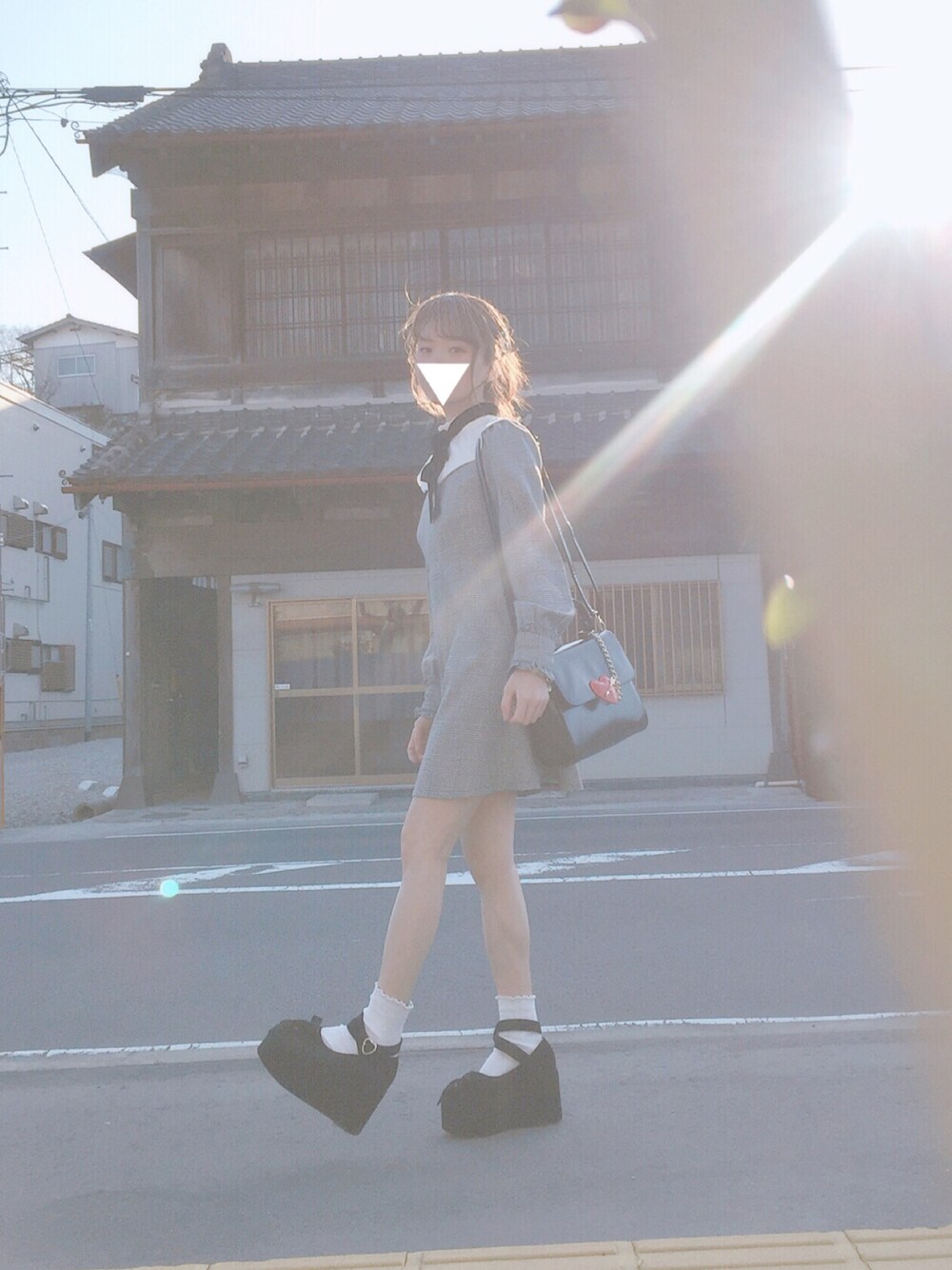 「BUBBLESのアイテム（ワンピース、グレー系）」を使った、うさちさん（レディース・155cm）の春コーディネートの1枚目の写真
