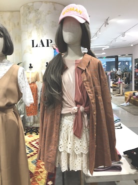 「LAP（ラップ）のアイテム」を使った、i.t_VMDさん（レディース・163cm）の夏コーディネート