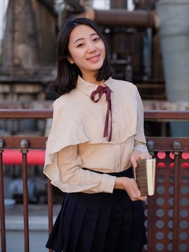 「UNKNOWN.（アンノウン）のアイテム（スカート）」を使った、葵上さん（レディース・167cm）の春コーディネート