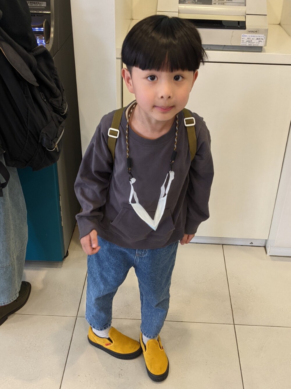「matchwoodのアイテム（サスペンダー、グリーン系）」を使った、MORRISKIDさん（キッズ・120cm）の夏コーディネートの1枚目の写真