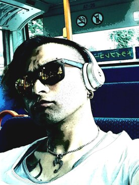 「beats. by dr.dre（ビーツバイドクタードレ）のアイテム（音楽/本・雑誌）」を使った、Rickeymouseさん（メンズ・166cm）の秋コーディネート
