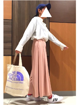 「アイテム（トートバッグ、パープル系）」を使った、RiNc天童店さん（レディース・165cm）の春コーディネート