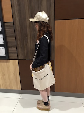 「アイテム（キャップ）」を使った、RiNc天童店さん（レディース・145cm）の春コーディネート