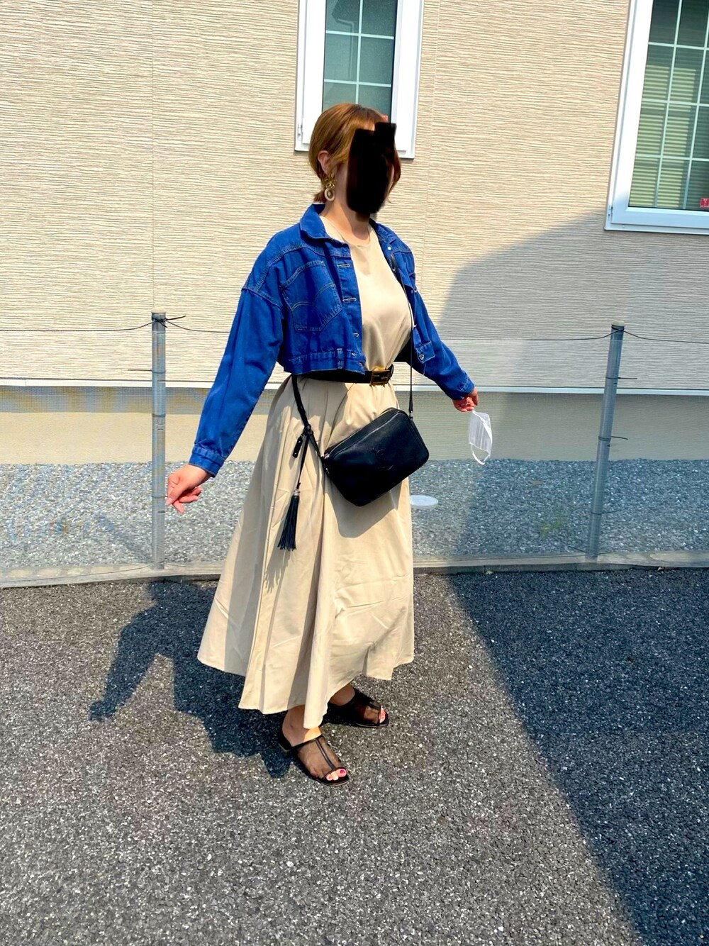「シンプル、夏コーデ、プチプラコーデ、ゆるコーデ、ワンピース、高身長女子」｜「SAINT LAURENT PARISのアイテム（ショルダーバッグ、ブラック系）」を使った、chiさん（レディース・169cm）の夏コーディネートの1枚目の写真