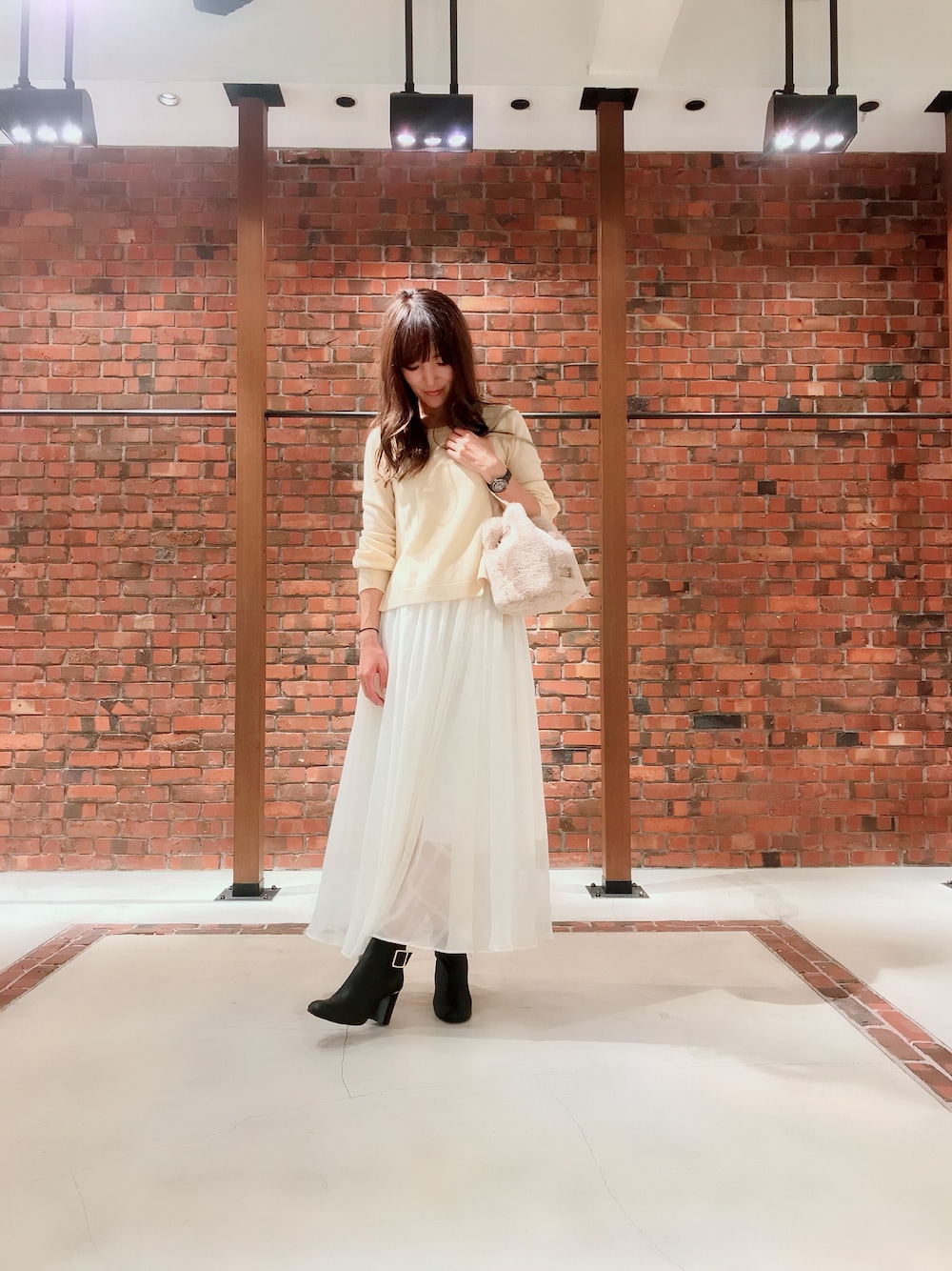 「ニット、ワンピース、チェック柄、秋服、ブルーレーベル、クレストブリッジ、BLUELABEL、bluelabel clestbridge、ハラジュクハウス限定」｜「BLUE LABEL CRESTBRIDGEのアイテム（ワンピース/ドレス、ベージュ系）」を使った、AYAKOさん（レディース・165cm）の秋コーディネートの1枚目の写真