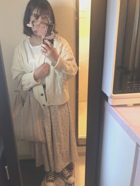 「MHL.（エムエイチエル）のMHL ALL STAR（スニーカー）」を使った、つさん（レディース・157cm・20代）の春コーディネート