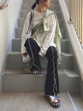 「Acne Studios（アクネストゥディオズ）のアイテム（サンダル）」を使った、uno.さん（レディース・155cm）の春コーディネート
