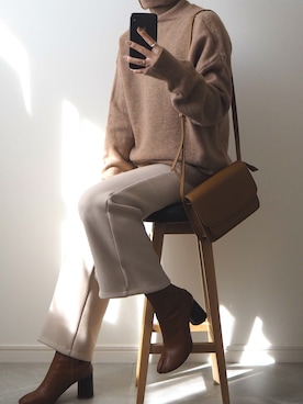 「ISOOK（アイスー）のアイテム（パンツ）」を使った、miさん（レディース・154cm）の冬コーディネート