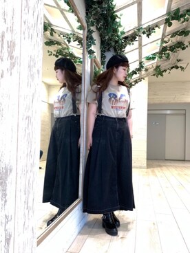 「HYSTERIC GLAMOUR（ヒステリックグラマー）のUSED加工デニム フレアスカート（デニムスカート、ブラック系）」を使った、hinataさん（レディース・162cm）の夏コーディネート
