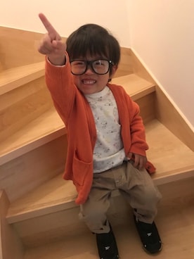 「BREEZE（ブリーズ）のアイテム（チノパンツ）」を使った、yutonさん（キッズ・90cm）の春コーディネート
