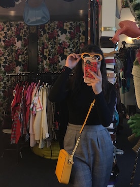 「MICHAEL KORS（マイケルコース）のMICHAEL Michael Kors Jet Set Travel Large Saffiano Crossbody Bag, Sun（ショルダーバッグ、イエロー系）」を使った、fjnglさん（レディース・160cm）の冬コーディネート