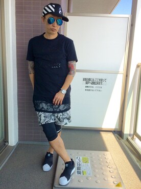 「NEIL BARRETT（ニールバレット）のアイテム（Tシャツ/カットソー）」を使った、maruさん（メンズ・167cm）の春コーディネート