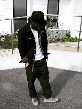 「NEW ERA（ニューエラ）のニューエラ バケットハット BUCKET-01 NEW ERA（ハット、ブラック系）」を使った、mikiyaさん（メンズ）の春コーディネート