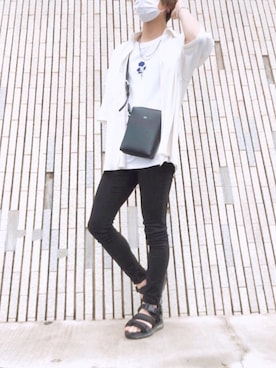 「UNIQLO（ユニクロ）のWOMEN ウルトラストレッチジーンズ（デニムパンツ）」を使った、やーまんさん（メンズ・170cm）の夏コーディネート