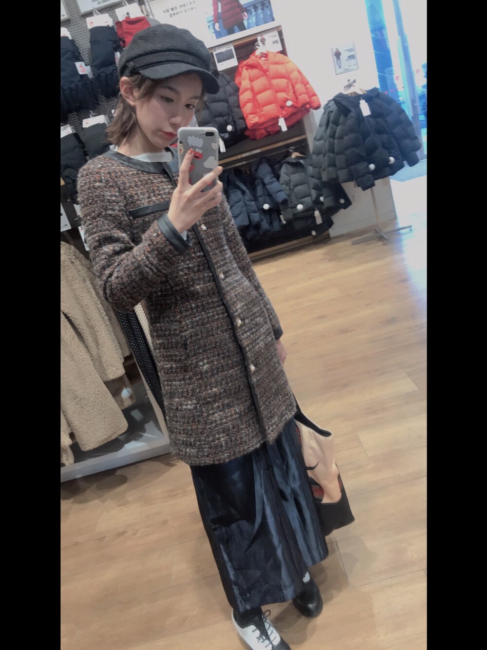 「冬、秋冬、ootd」｜「MURUAのアイテム（ダッフルコート、ブラック系）」を使った、irisさん（レディース・166cm）の秋コーディネートの1枚目の写真