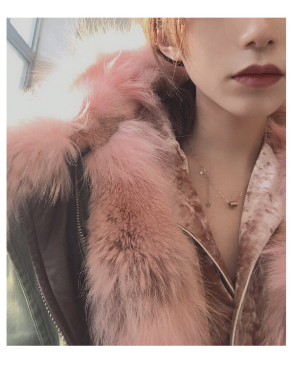 「lukfook jewelleryのアイテム（ネックレス、ゴールド系）」を使った、irisさん（レディース・166cm）の冬コーディネートの1枚目の写真