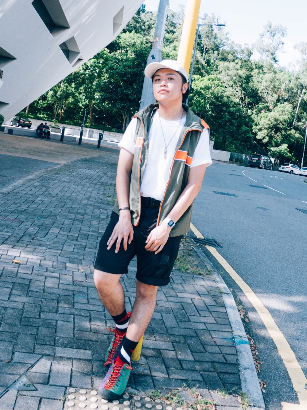 NIKEのベスト（グリーン系）を使った人気ファッションコーディネート