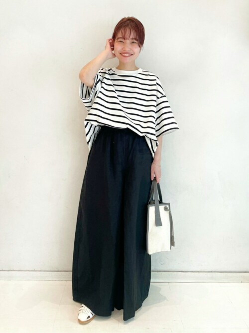 moriさんの「【the dilettante / ザ ディッレタント】TRIANGLE SHOULDER TOTE：バッグ◆（the dilettante）」を使ったコーディネートの1枚目の写真