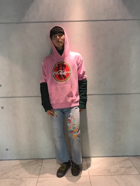 「JW Anderson（ジェイダブリューアンダーソン）のアイテム（パーカー）」を使った、yuma!!さん（メンズ・173cm）の冬コーディネート