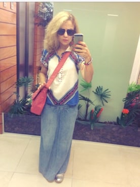 「ZeroUV（-）のアイテム」を使った、Bianca Coimbraさん（レディース・151cm）の冬コーディネート