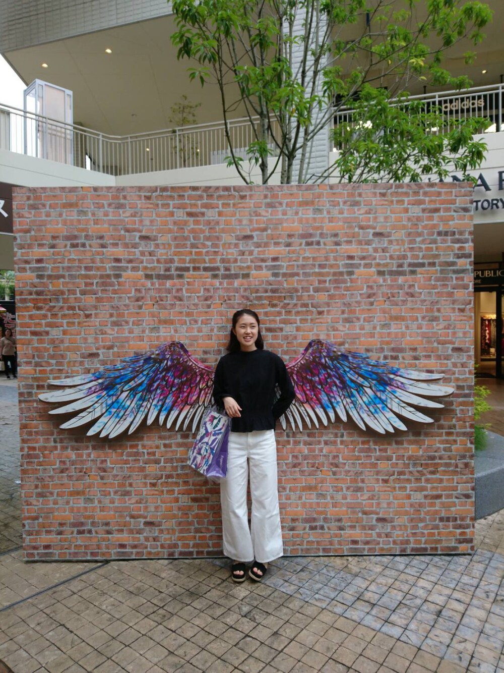 「GU、ALLGU、Good、save！」｜「GUのアイテム（シャツ/ブラウス、ブラック系）」を使った、shihoさん（レディース・157cm）の夏コーディネートの1枚目の写真